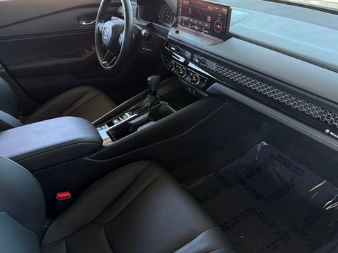 Certified 2024 Honda Accord EX-L image 19