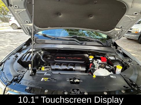 Certified 2022 Jeep Compass Limited w/ Elite Group image 29