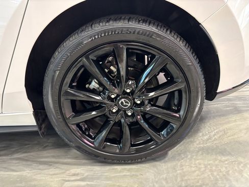 Used 2024 MAZDA MAZDA3 s image 23