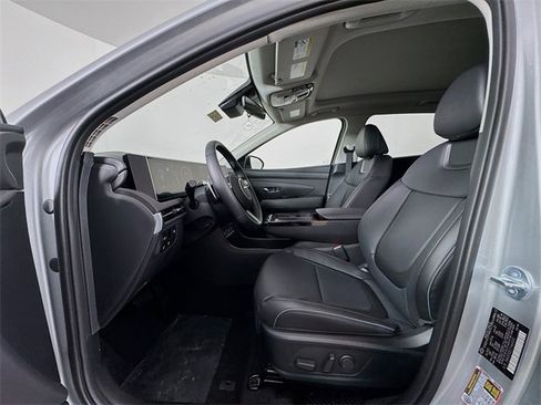 New 2026 Hyundai Tucson Limited image 41