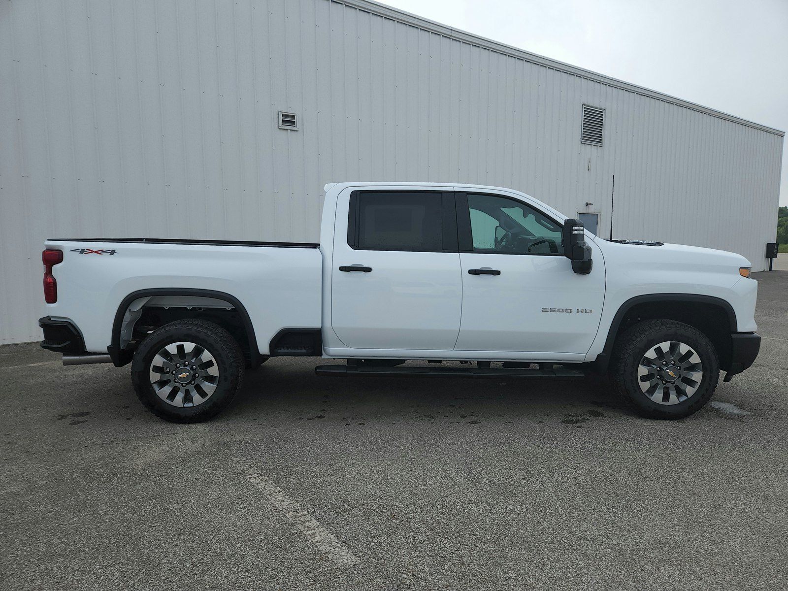 New 2026 Chevrolet Silverado 2500 Custom w/ Custom Value Package AWD/4WD image 27
