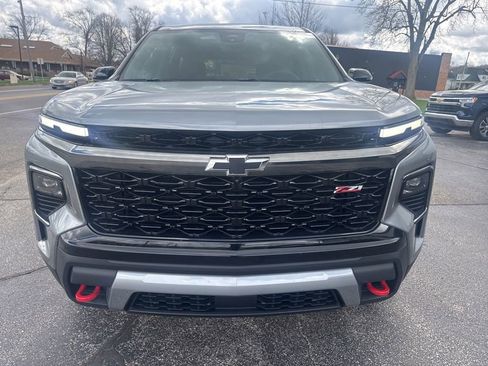 New 2026 Chevrolet Traverse Z71 w/ Driver Confidence Package AWD/4WD image 2