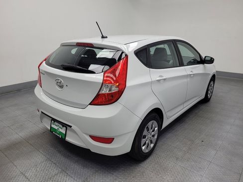 Used 2017 Hyundai Accent SE image 9
