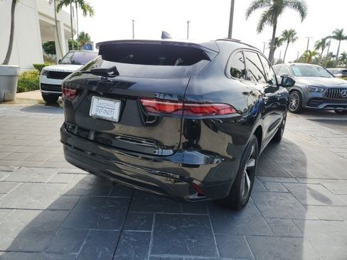 Used 2025 Jaguar F-PACE R-Dynamic S image 8
