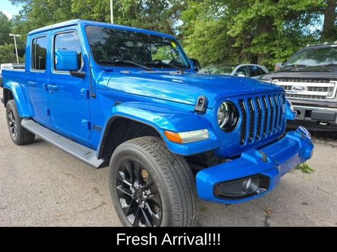 Used 2023 Jeep Gladiator Overland AWD/4WD image 8