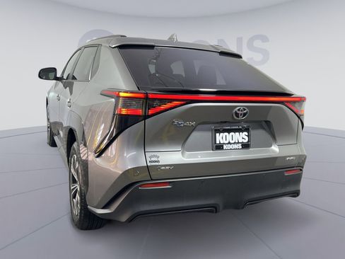 Used 2024 Toyota bZ4X XLE image 4