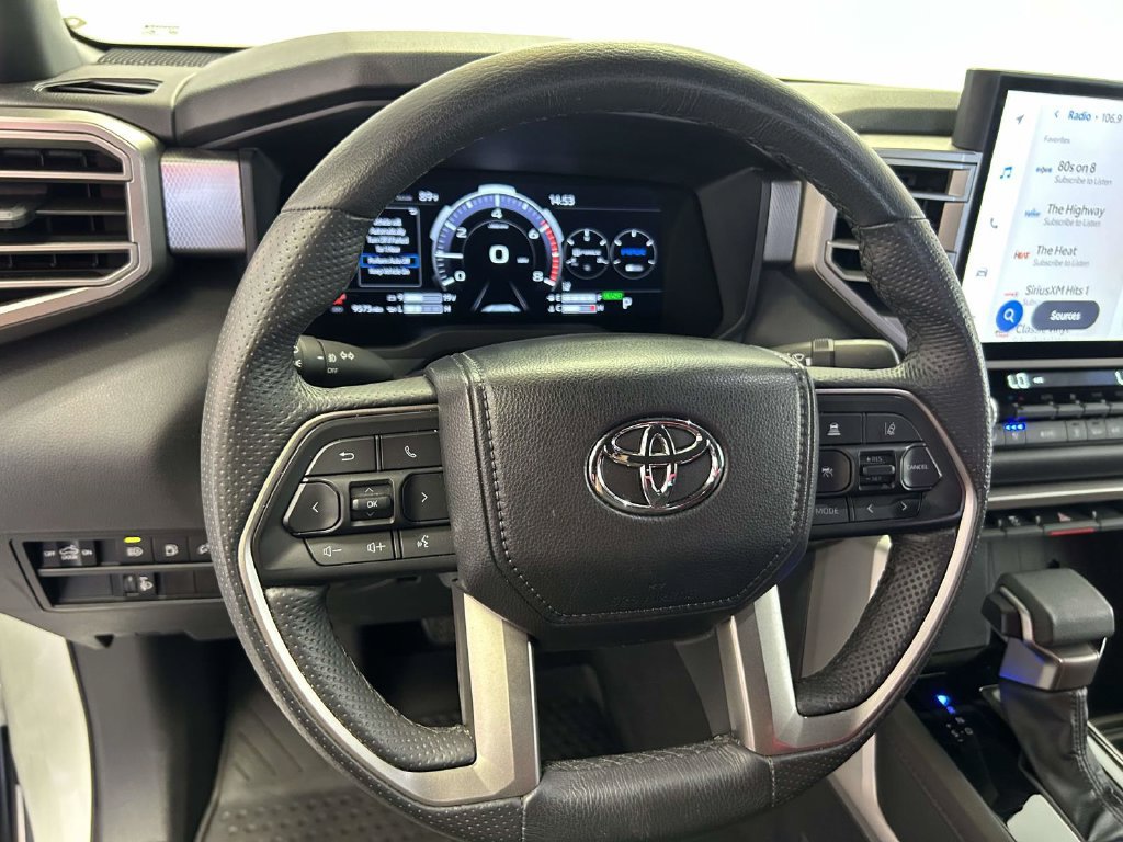 Used 2025 Toyota Tundra Limited AWD/4WD image 20