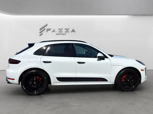 Used 2018 Porsche Macan GTS AWD/4WD image 6