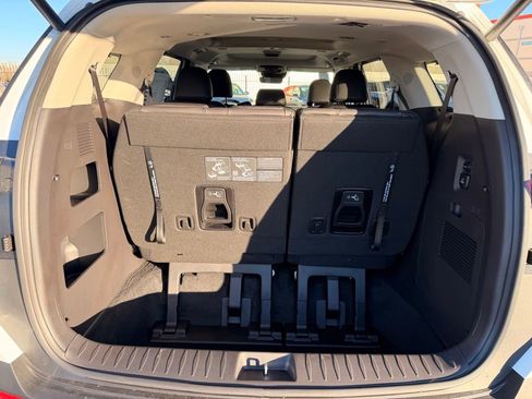 New 2026 Kia Carnival SX image 25
