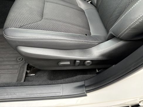 Used 2019 Subaru Forester Premium image 16