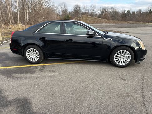 Used 2012 Cadillac CTS Luxury image 4
