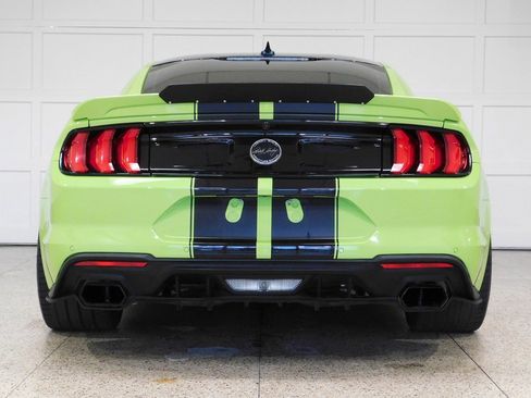 Used 2020 Ford Mustang GT Premium w/ Equipment Group 401A image 8