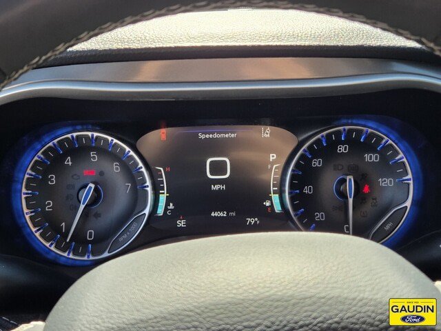 Used 2025 Chrysler Pacifica Select FWD image 21
