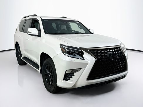 Used 2023 Lexus GX 460 w/ Black Line Special Edition AWD/4WD image 3