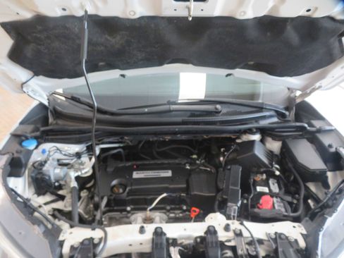 Used 2015 Honda CR-V LX image 46