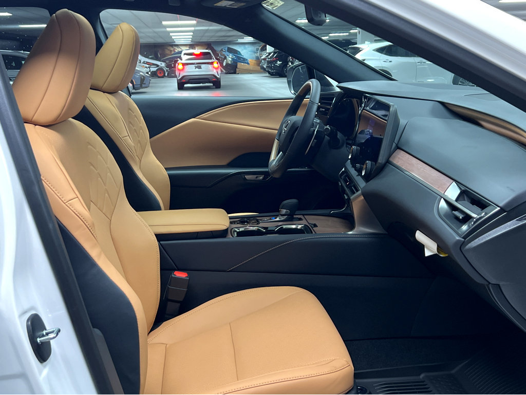 New 2026 Lexus RX 350h AWD/4WD image 25