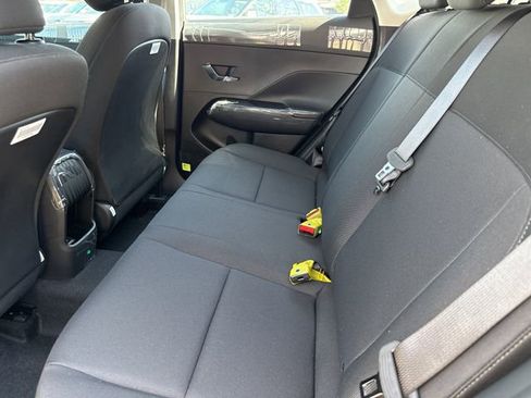 New 2026 Hyundai Kona SE image 22