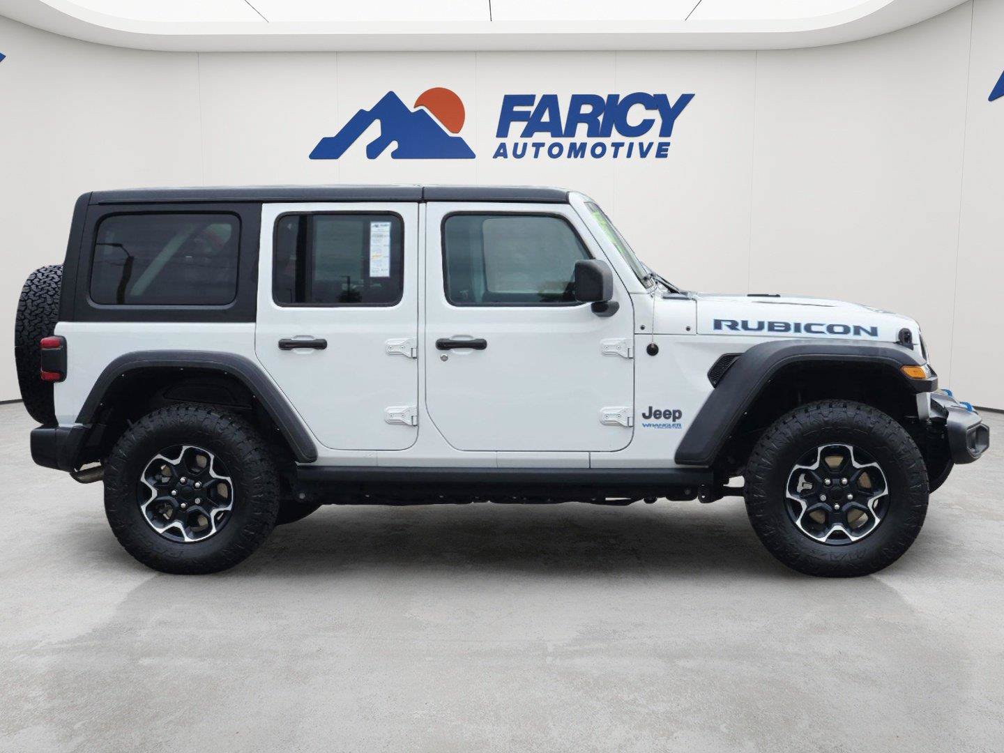 Used 2022 Jeep Wrangler Unlimited Rubicon 4xe w/ Cold Weather Group AWD/4WD image 7