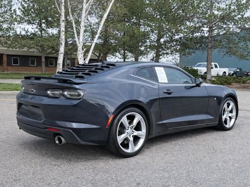 Used 2019 Chevrolet Camaro SS image 8