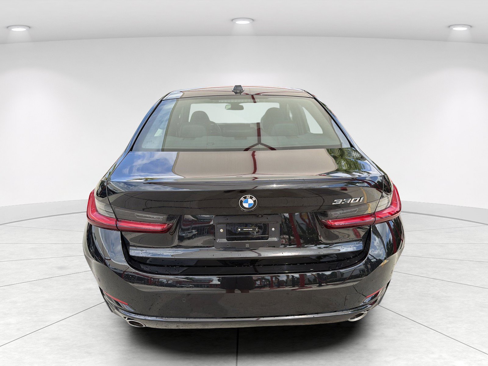 Used 2026 BMW 330i Sedan RWD image 5