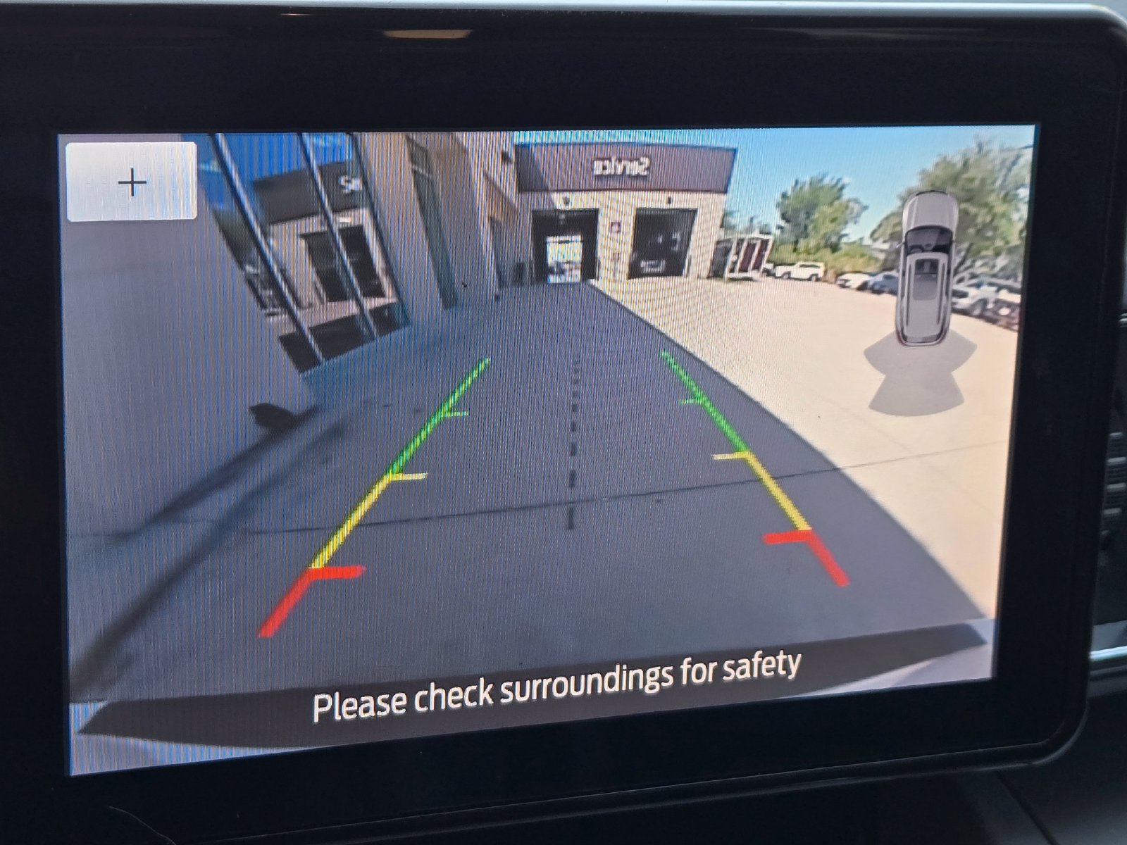 Used 2020 Ford Explorer XLT w/ Equipment Group 202A RWD image 17