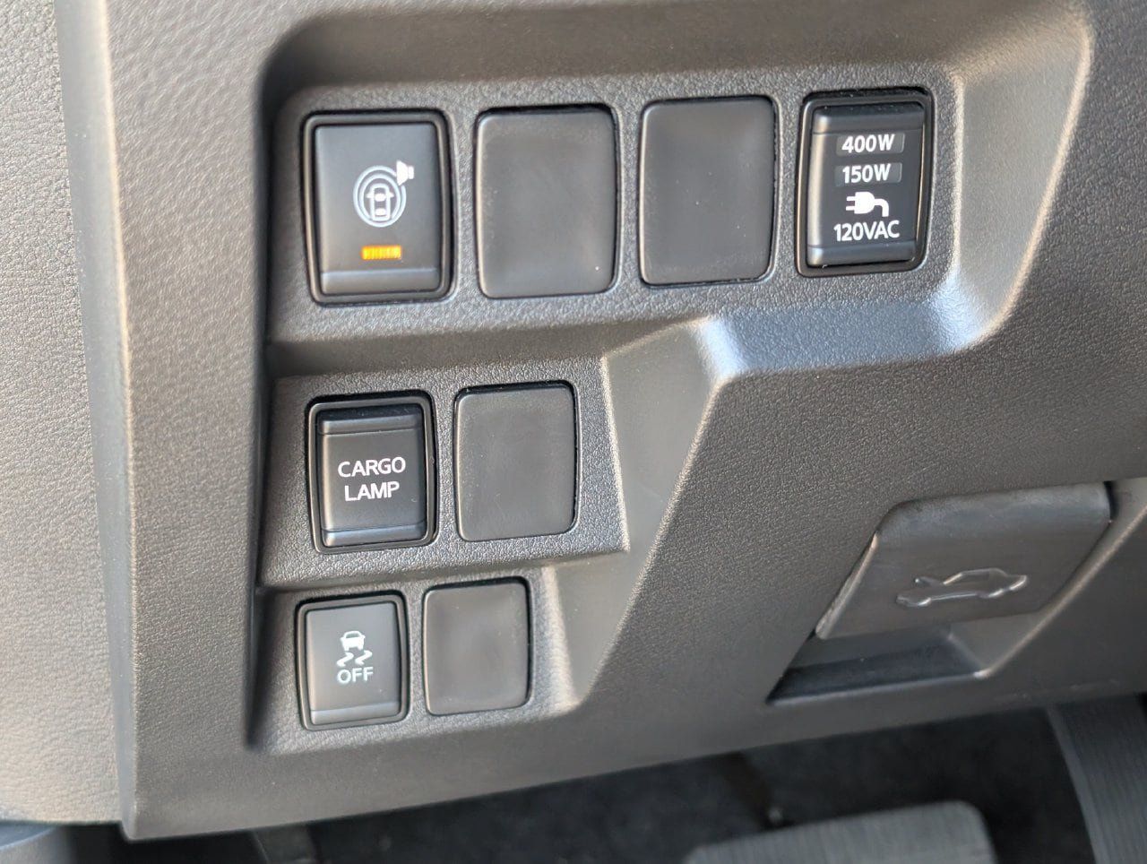 Certified 2025 Nissan Frontier SV w/ SV Convenience Package RWD image 22