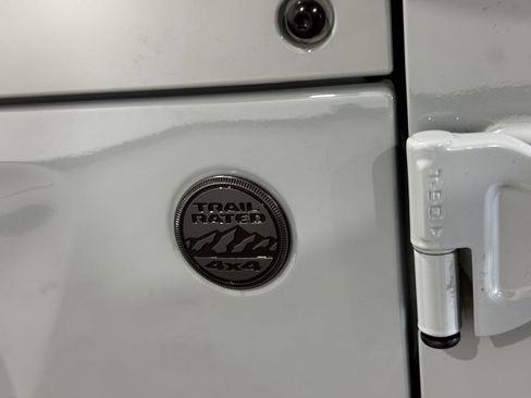 Used 2024 Jeep Wrangler Unlimited Sport AWD/4WD image 32