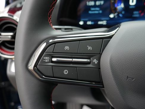 New 2026 Chevrolet Equinox RS image 13