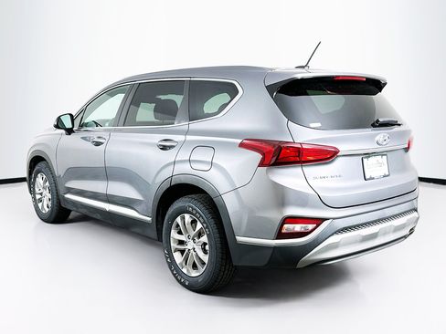 Used 2019 Hyundai Santa Fe SE FWD image 5
