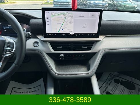 Used 2026 Ford Explorer Active RWD image 18