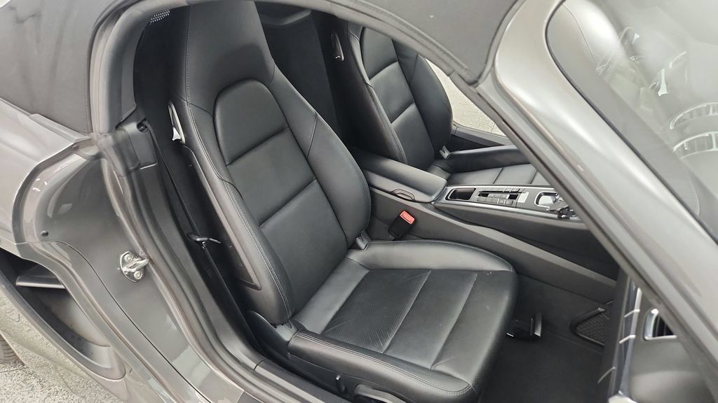 Used 2014 Porsche Boxster S RWD image 24