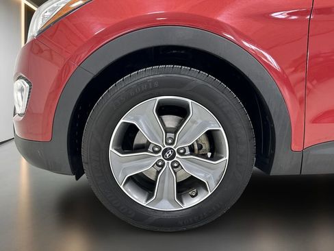 Used 2016 Hyundai Santa Fe SE FWD image 9