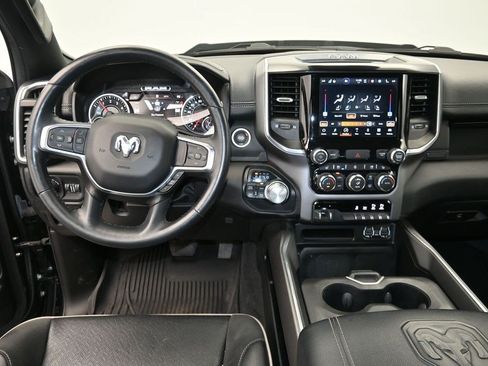 Used 2022 RAM 1500 Laramie AWD/4WD image 12