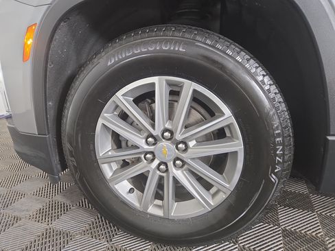 Certified 2023 Chevrolet Traverse LT FWD image 34