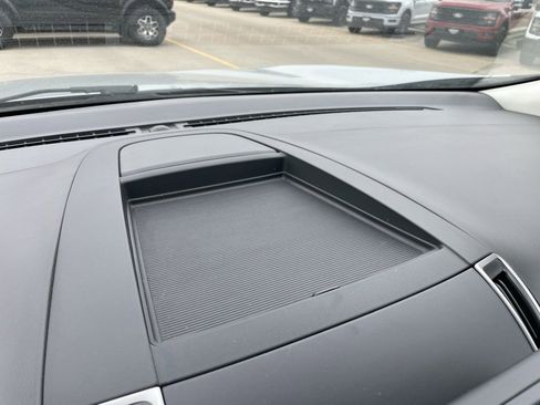 Used 2023 Ford Edge SEL image 46