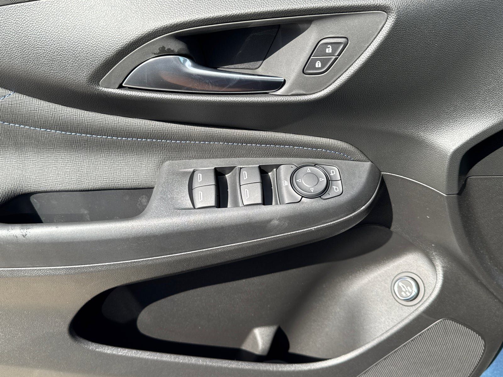 Used 2026 Buick Envista Sport Touring w/ Convenience I Package FWD image 29