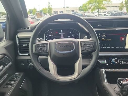 Used 2024 GMC Sierra 1500 Denali AWD/4WD image 11