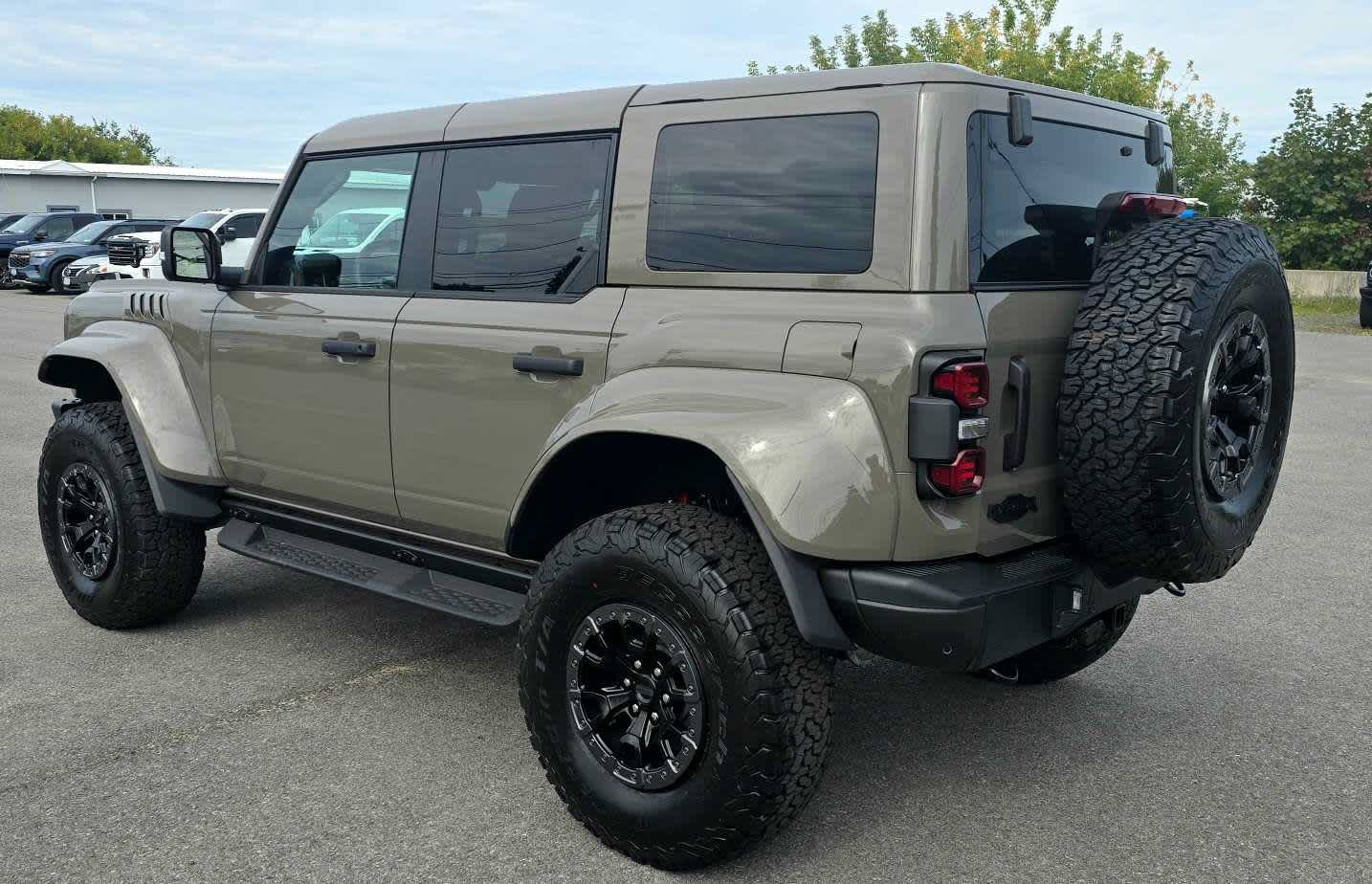 New 2026 Ford Bronco Raptor AWD/4WD image 3