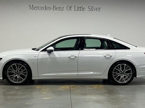 Used 2022 Audi A6 Premium Plus image 2