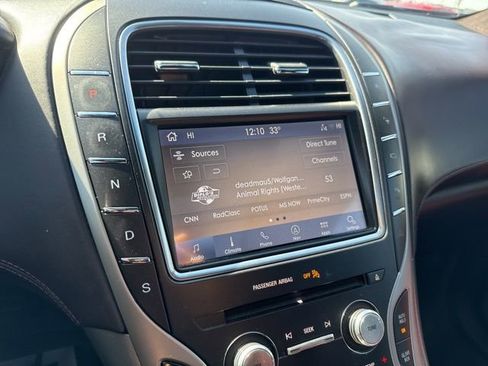 Used 2019 Lincoln Nautilus Black Label image 32