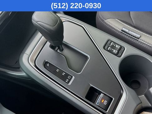 Used 2025 Subaru Crosstrek 2.0i Premium image 20