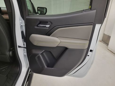 New 2026 Chevrolet Colorado ZR2 w/ Technology Package image 44