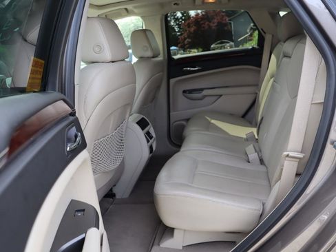 Used 2012 Cadillac SRX Luxury AWD/4WD image 7