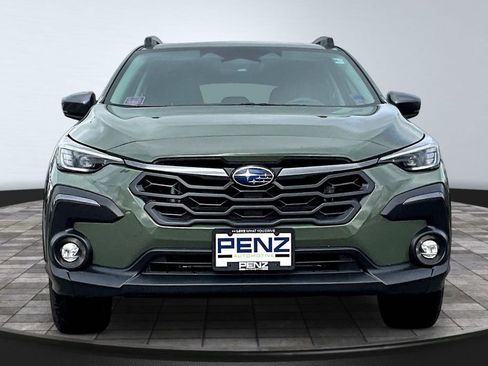Used 2024 Subaru Crosstrek 2.5i Limited w/ Crosstrek Mirror Package AWD/4WD image 2