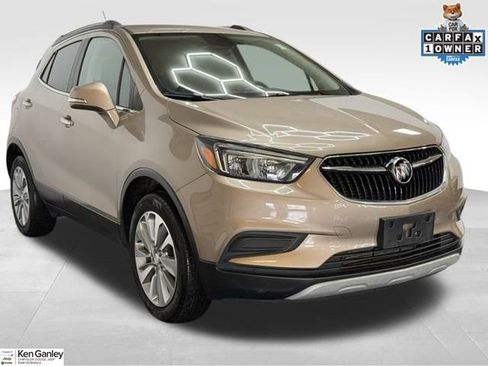 Used 2018 Buick Encore Preferred image 1