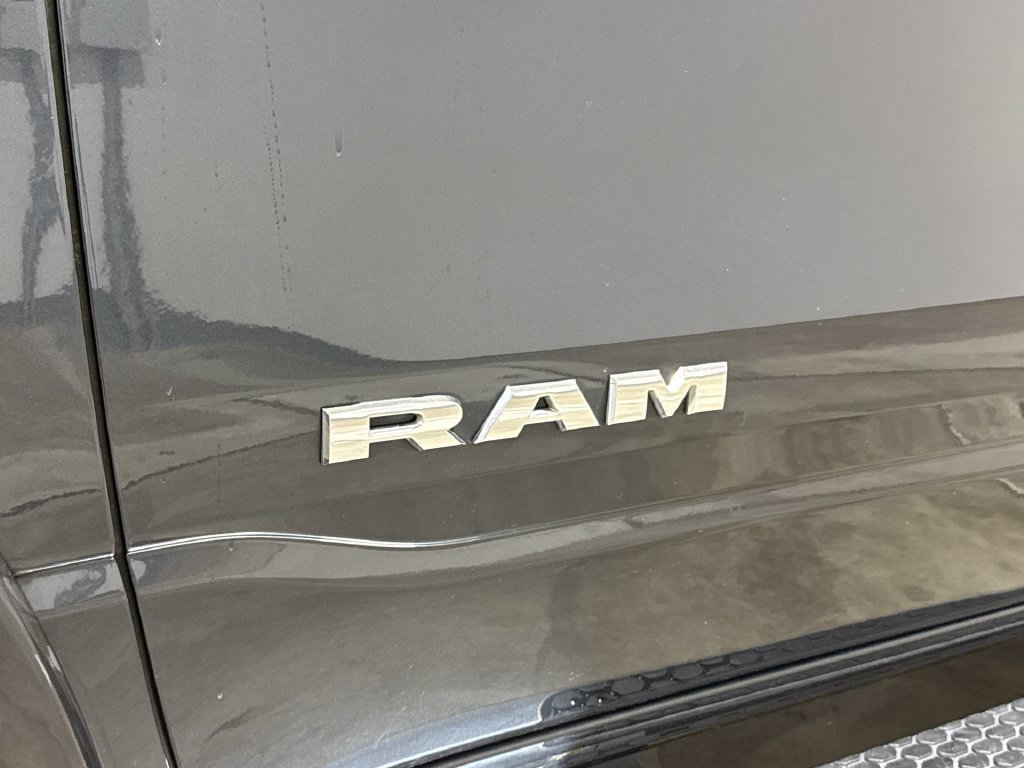 Used 2020 RAM 1500 Laramie AWD/4WD image 26