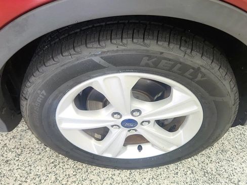 Used 2016 Ford Escape SE FWD image 38
