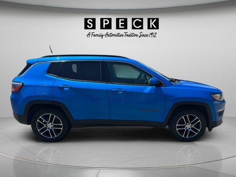 Used 2020 Jeep Compass Latitude FWD image 6