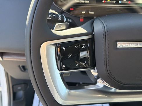 New 2026 Land Rover Range Rover Long Wheelbase SE image 23