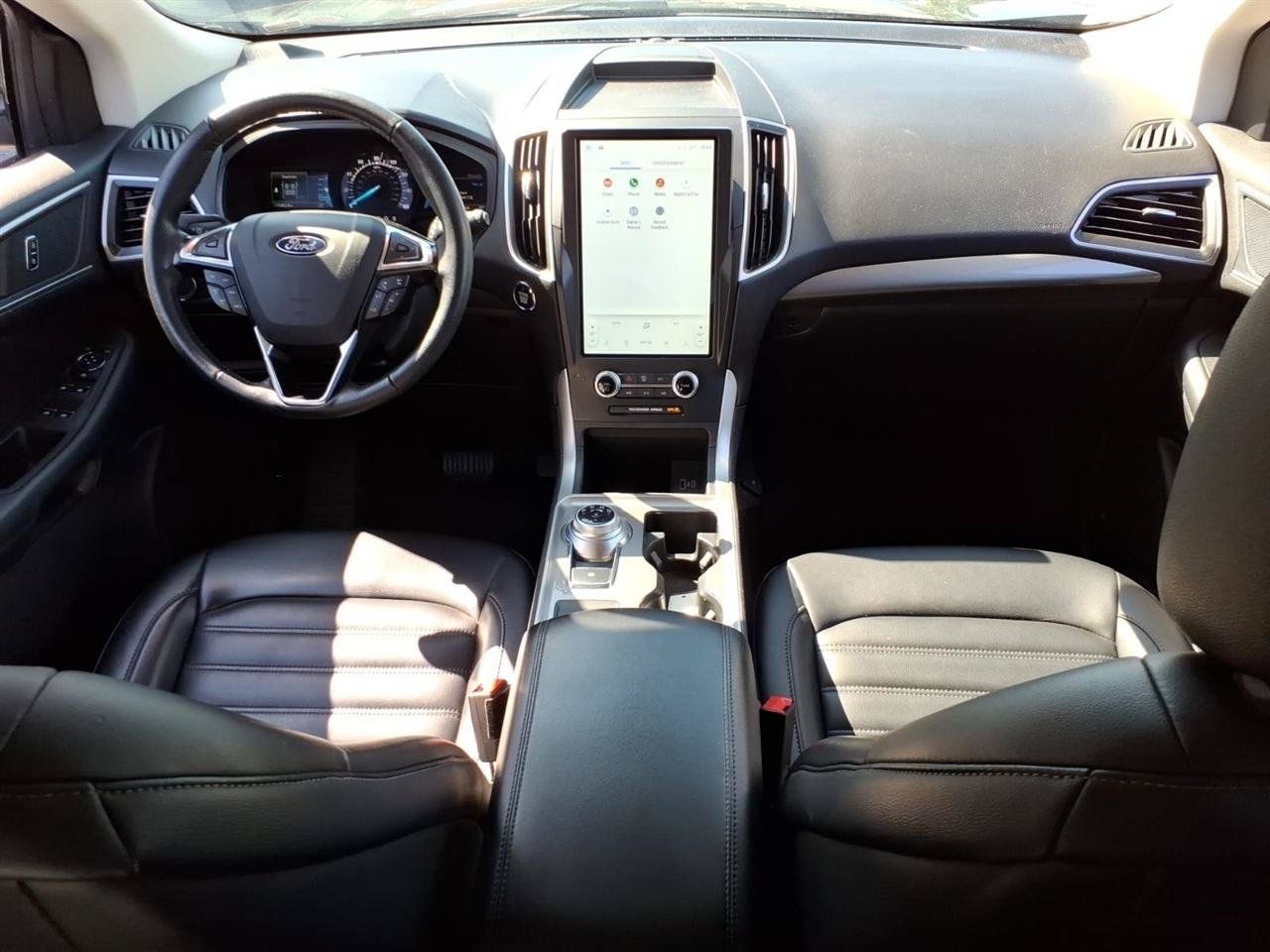 Used 2024 Ford Edge SEL AWD/4WD image 10